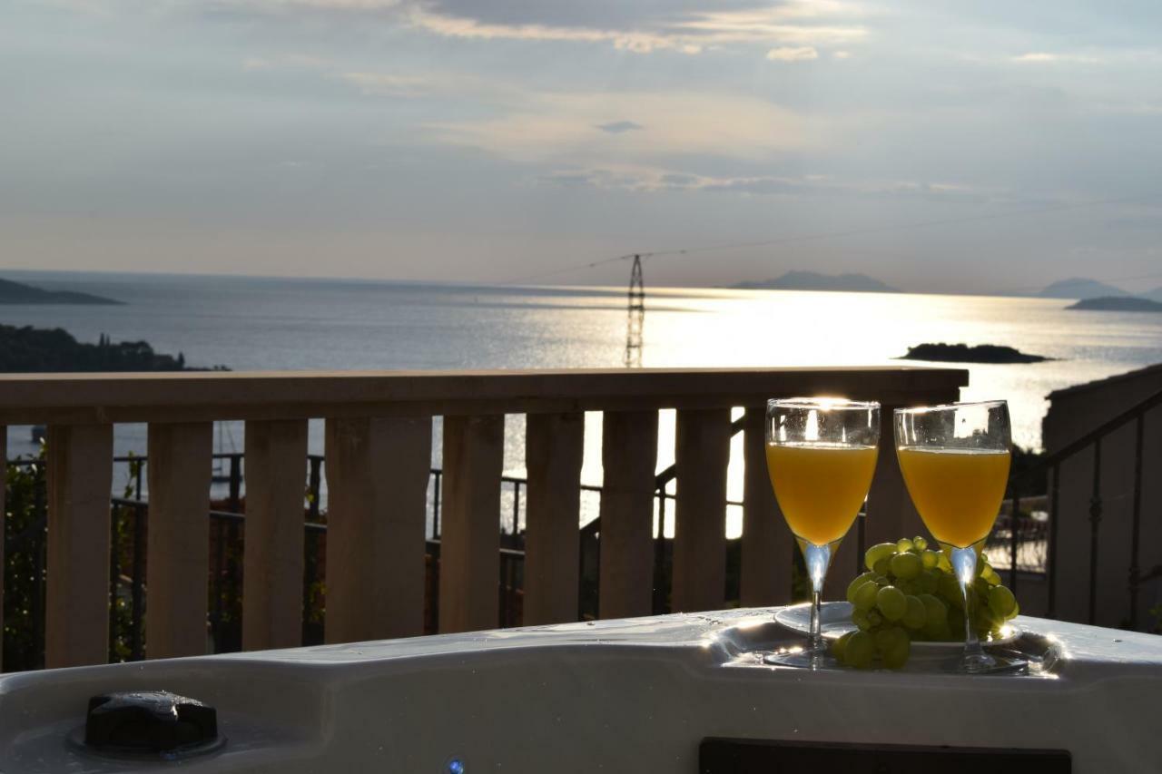 Sunset Villa 察夫塔特 外观 照片